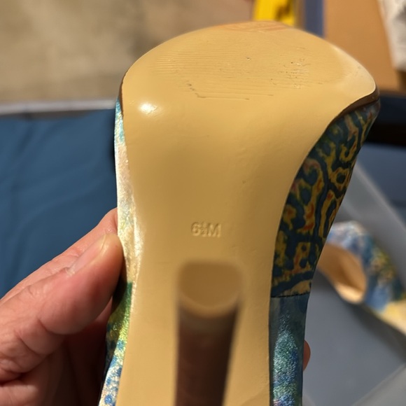 Painted Guess by Marciano - Picture 5 of 5